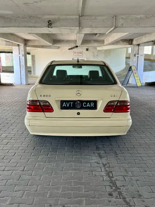 Mersedes-benz