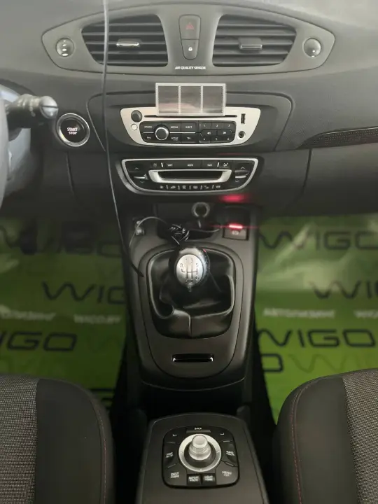 Renault Scenic, фотография 14