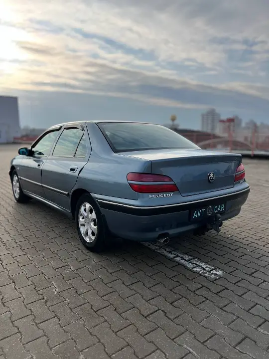 Peugeot 406
