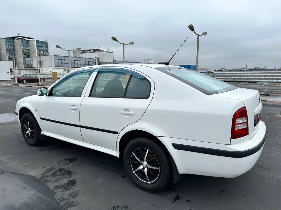 SKODA OCTAVIA