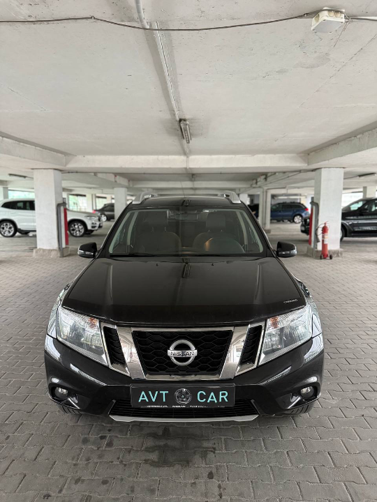 Nissan Terrano, фотография 1