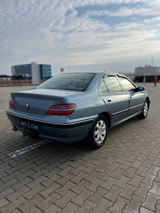 Peugeot 406