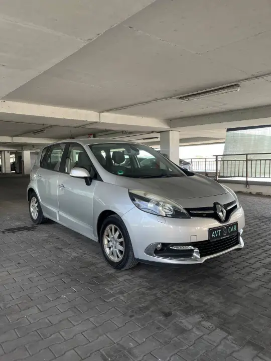Renault Scenic, фотография 9