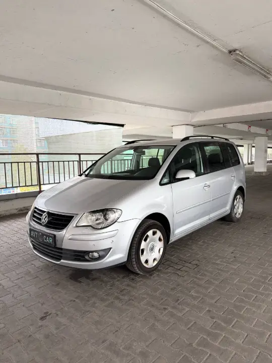 Volkswagen Touran, фотография 2