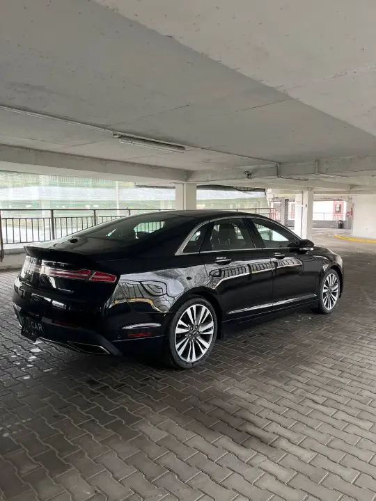 Lincoln MKZ, фотография 8