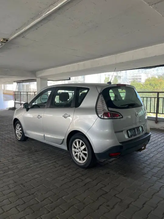 Renault Scenic, фотография 5